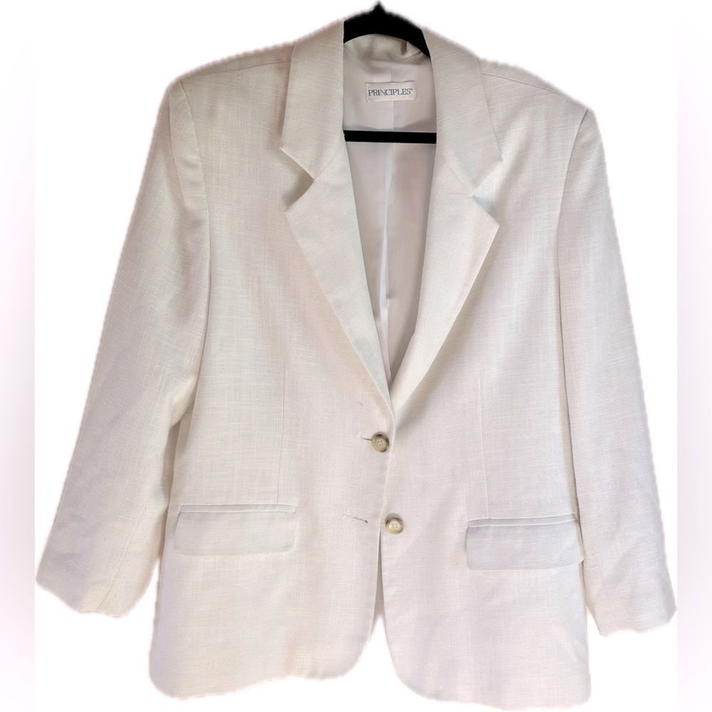 Vintage PRINCIPLES White Notch Lapel Blazer with Button Closure Made in Canada